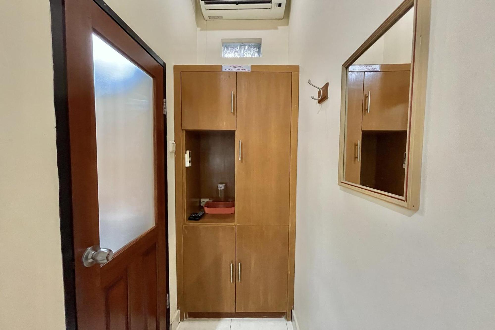 Whiterose Guesthouse Senggigi Kültér fotó